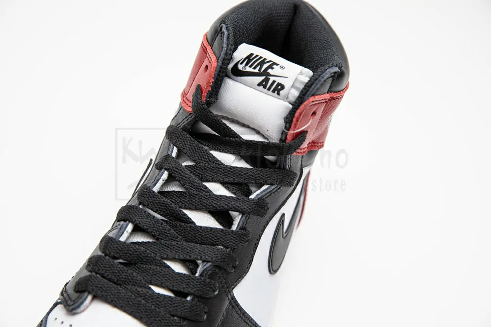 air jordan 1 og retro high black toe 555088 125